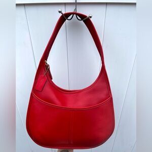 SOLD. Vintage Coach Ergo 9033